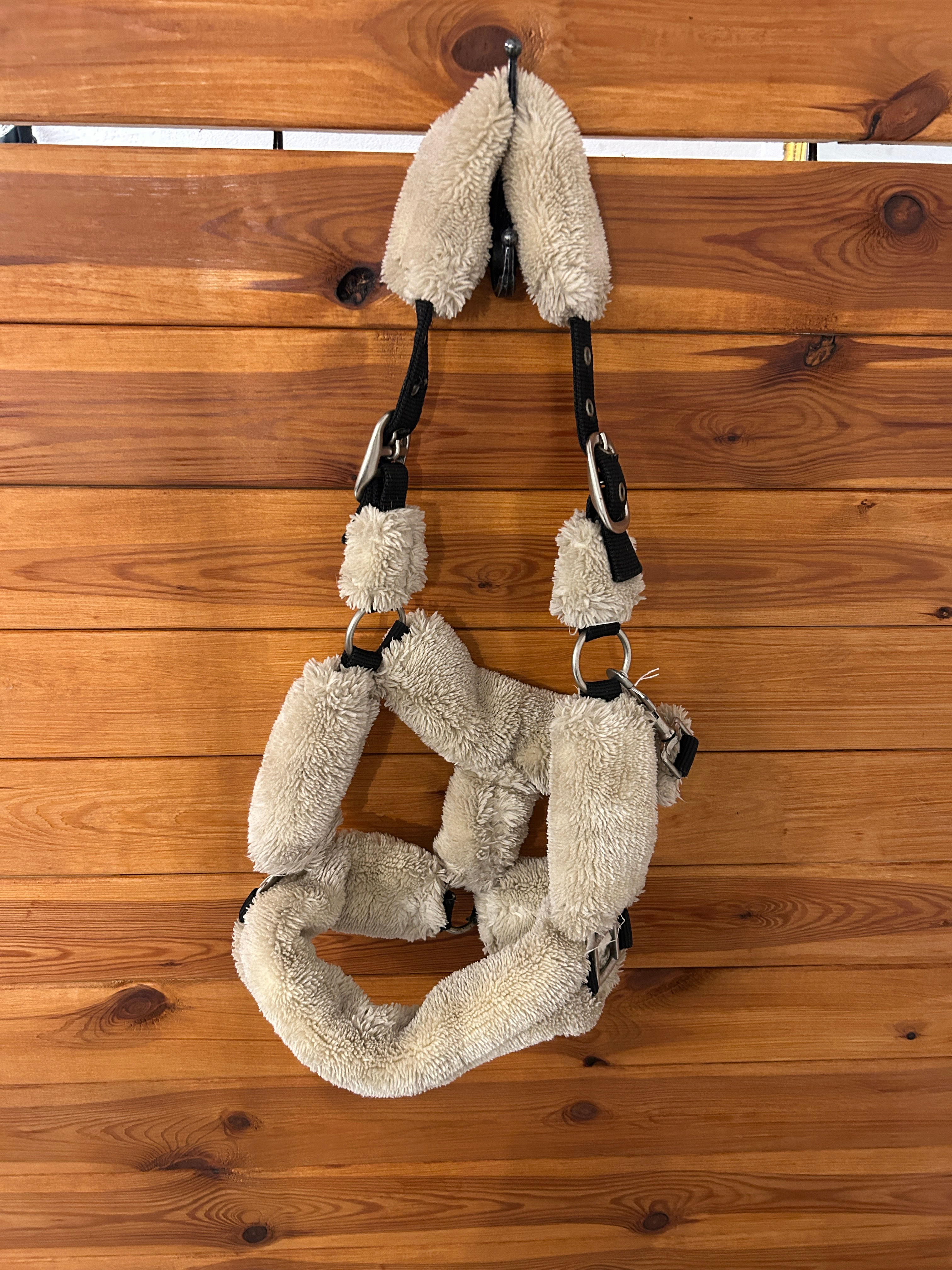 Griem m/ plys, str pony