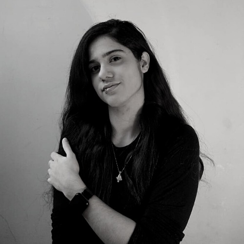 Stephanie da Silva Anjos.gif