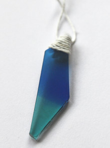 Kette mit Glasanhänger