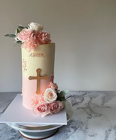 Christening cake_edited.jpg