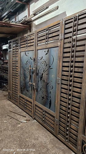 Loha Gate Door design for house front, Iron gate,Size 7 feet 10 price ...