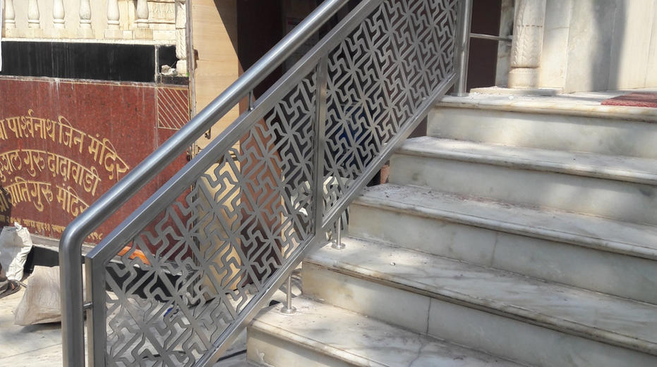 New Steel Railing Design India, House Front, Balcony Photos ...
