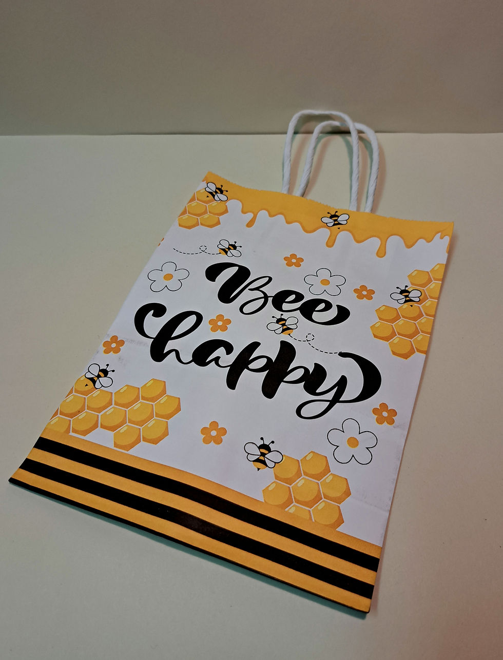 Miniaturbild: Geschenktüte aus Papier