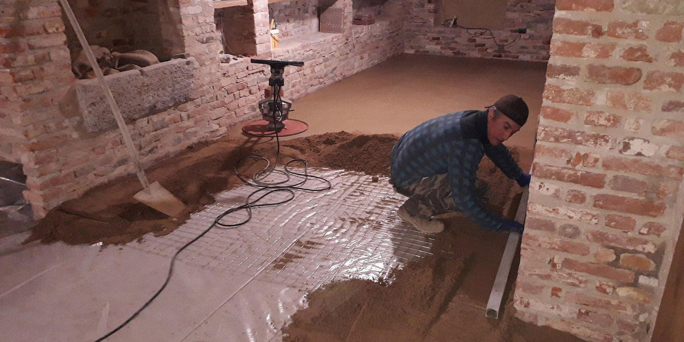 De dekvloer uitgelegd: anhydriet, zandcement of leem?