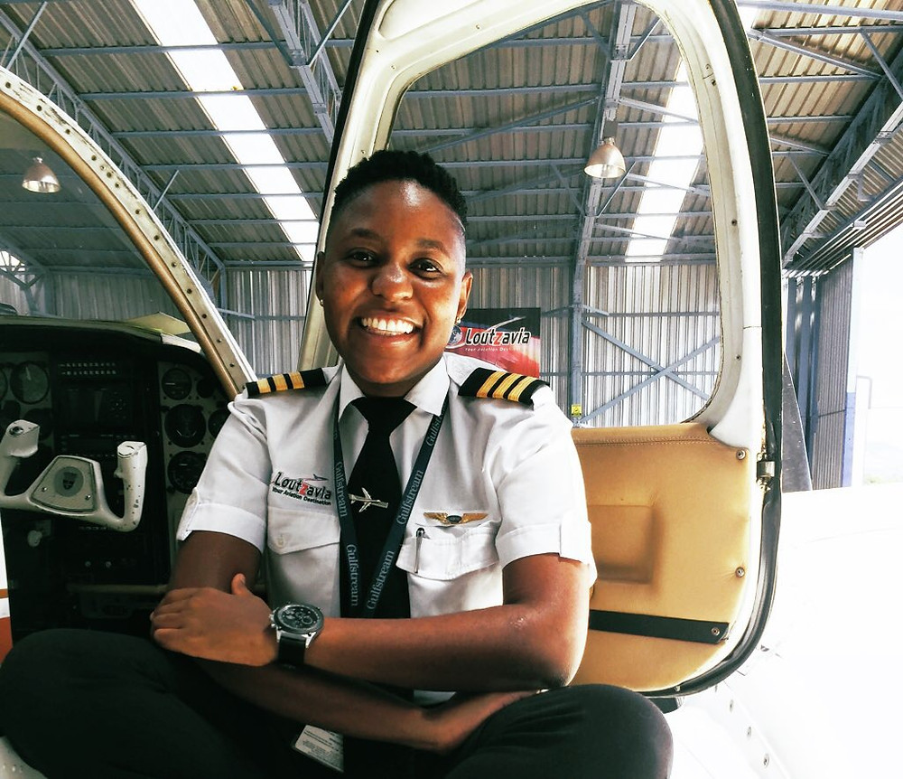 Boitmelo Katisi hat sich durchgesetzt und ist eine der wenigen Pilotinnen in Südafrika.