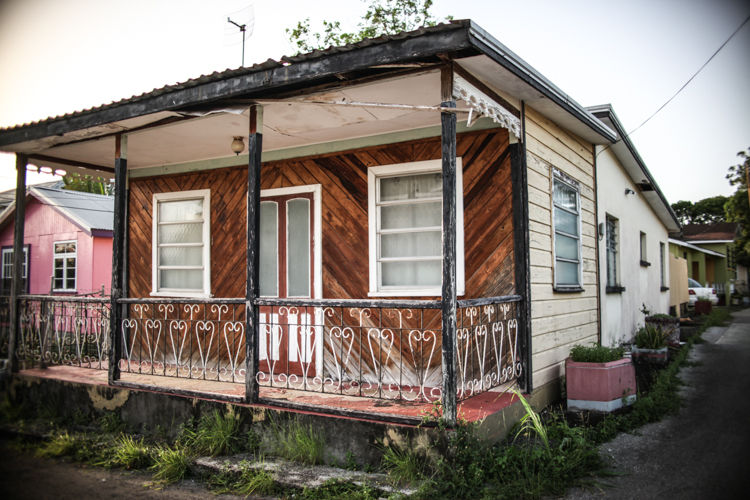 サムネイル： 『バルバドスの家』写真集 Barbados - Houses