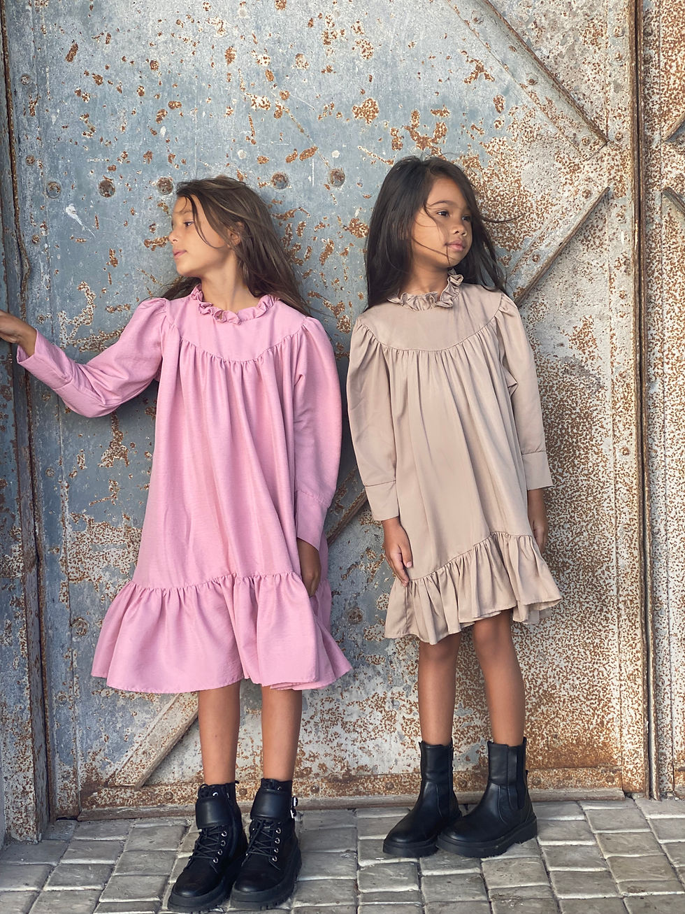 Thumbnail: THE NAYA - STONE