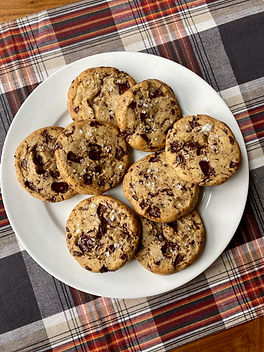 Chocolate chip cookies.jpg