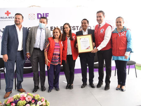 Recibe Jorge Corichi reconocimiento de la Cruz Roja Mexicana a nombre de las y los capitalinos
