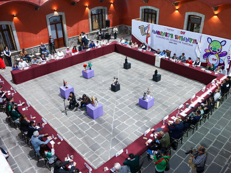 CELEBRA TLAXCALA JUNTA DE GABINETE INFANTIL EN PALACIO DE GOBIERNO.