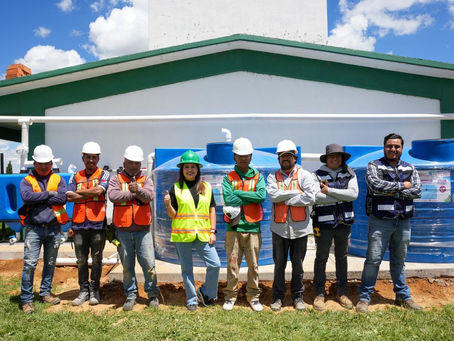 INSTALAN SISTEMAS PARA AHORRO DE AGUA Y ENERGÍA EN ESCUELAS DE DOMINGO ARENAS Y TLAXCO
