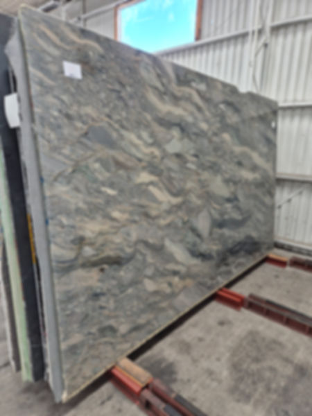 CLEAR #005 - Fusion Quartzite Polished