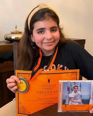 Valentina Montesino, violin winner from USA, Vivaldi International Music Competition, international violin and classical music award