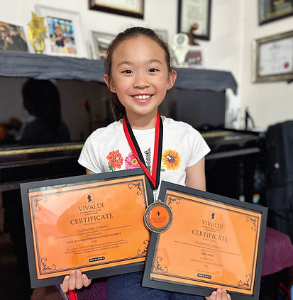 Tianning Zhang, violinist from USA, Vivaldi International Music Competition, international violin and classical music award winner