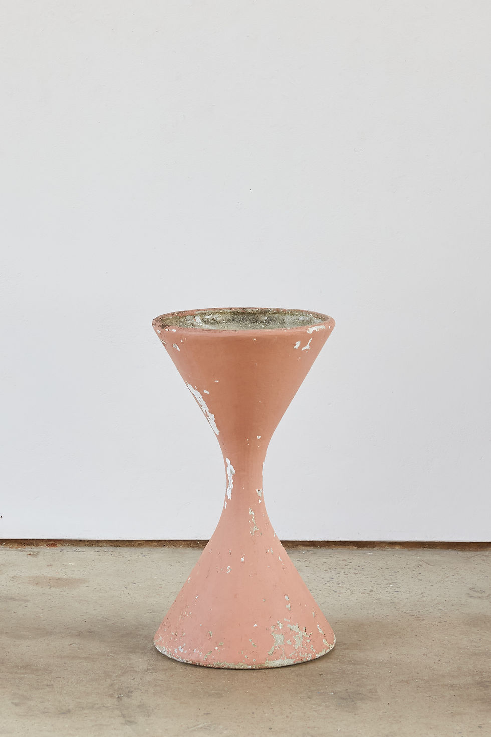 Thumbnail: A pair of Willy Guhl for Eternit 'Diablo' planters, Switzerland, C1970, with a historical terracotta-painted surface.