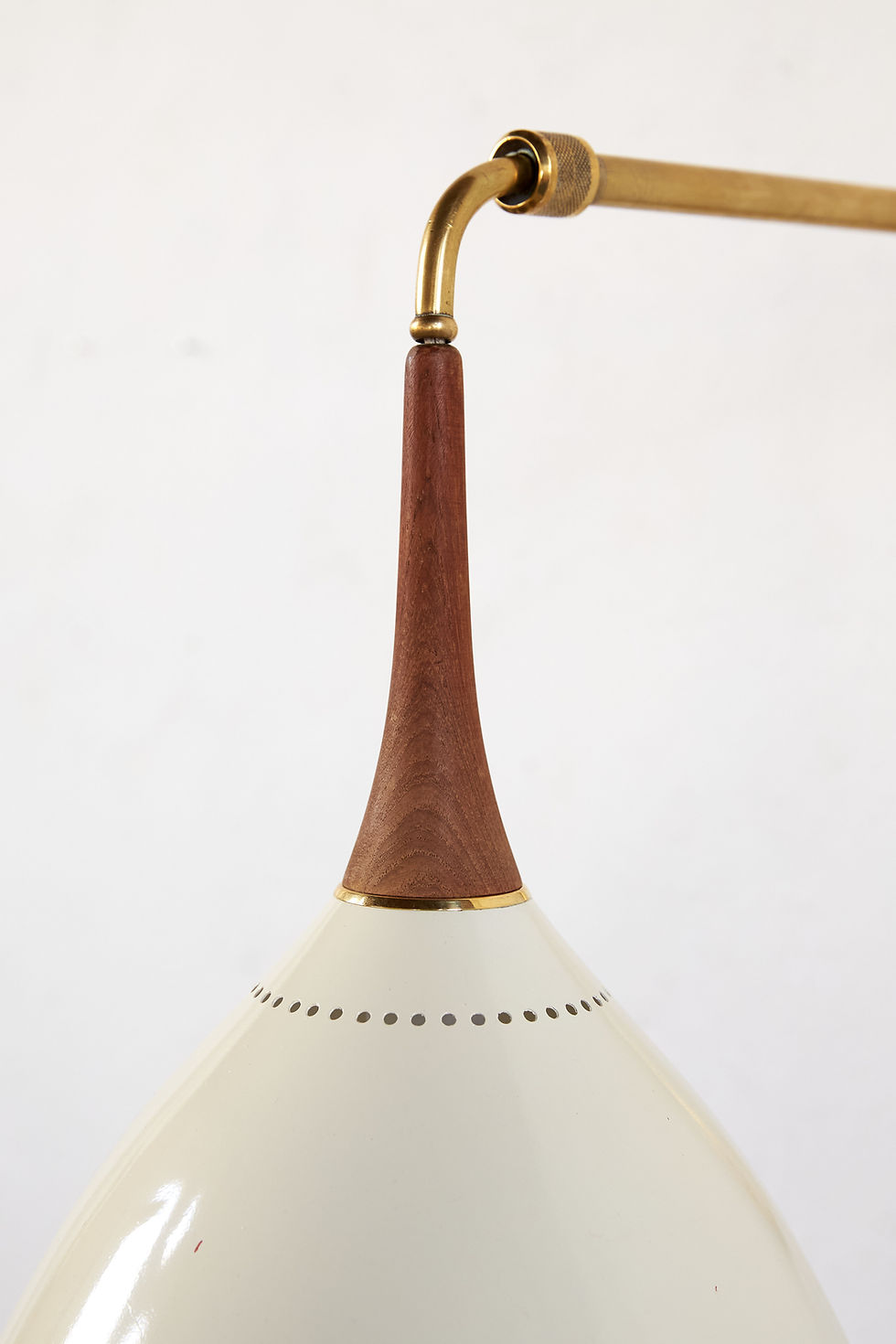 Thumbnail: An Italian wall light dating from the 1950s, comprising a brass wall fitting with an adjustable counterbalanced arm and a cre