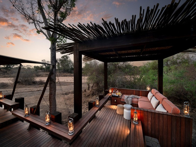 South-Africa-Ngala-Tented-Camp-tented-suite-outside-deck-Low-Resolution-Width=3000px.jpg