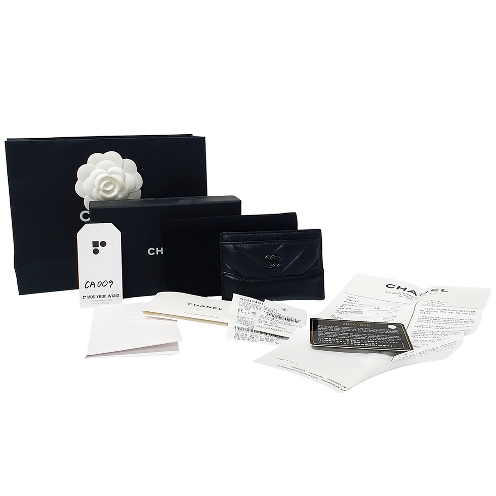 Thumbnail: CHANEL 28 Gabrielle Cardholder Black CA009