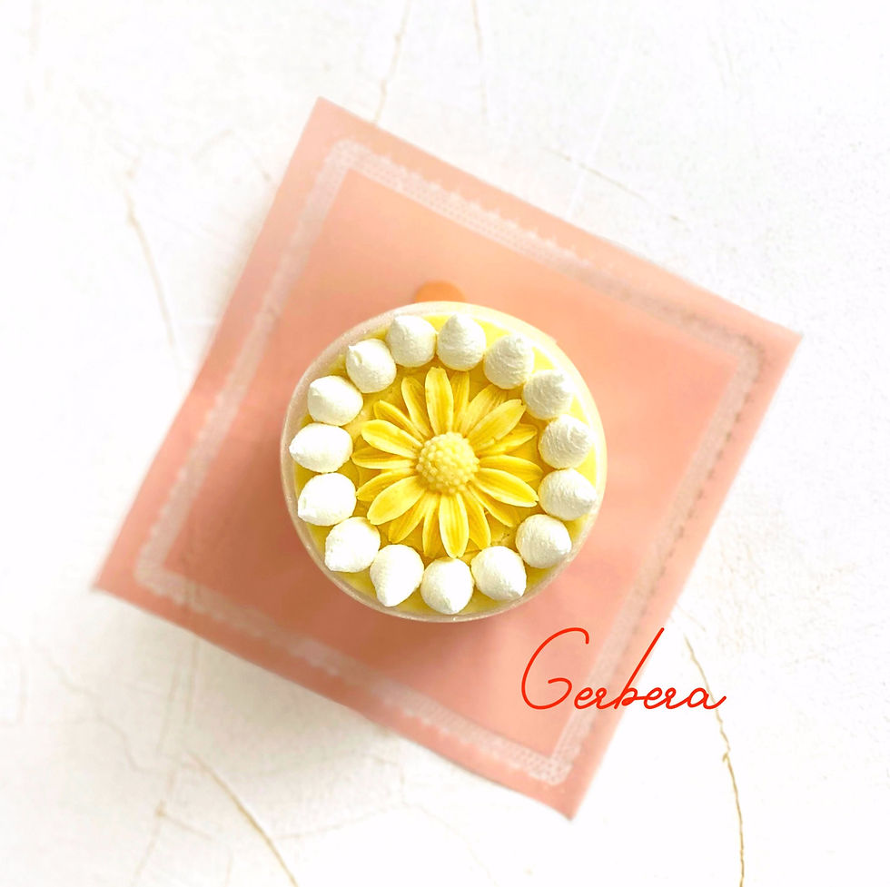 サムネイル： coffret ＊サツマイモクリームのプチケーキ