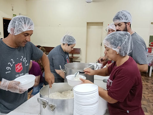 Corpo de Livramento realiza ações de apoio alimentar para a comunidade
