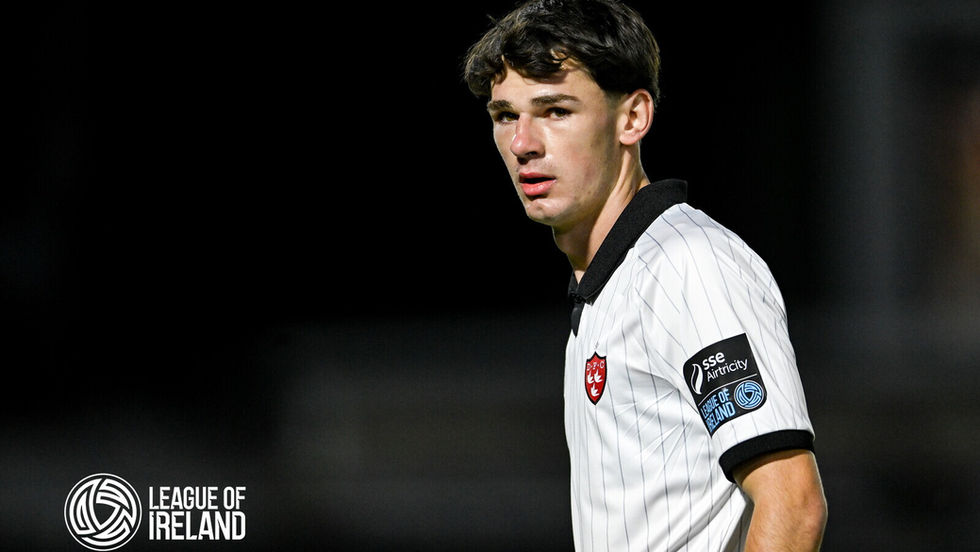 Shane Tracey signs three-year contract