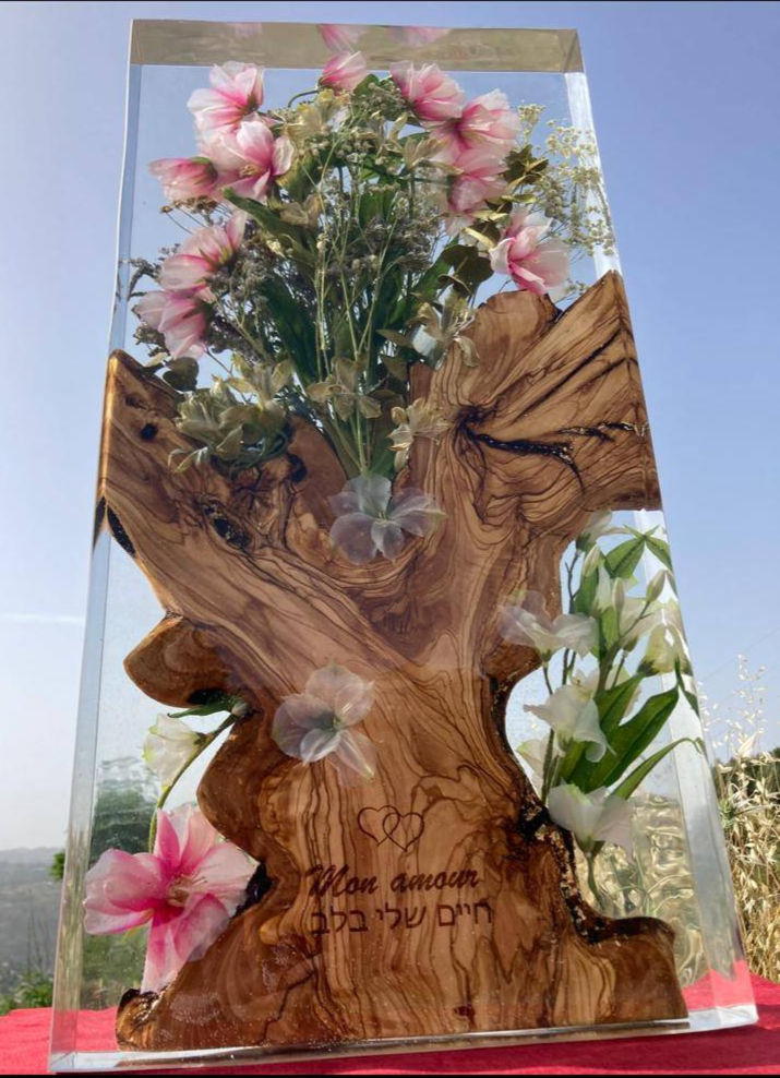 Bouquet de fleurs dans le bois