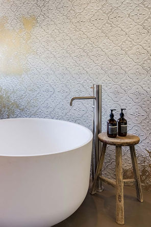schauhaus-weilheim-2021-badewanne.jpeg