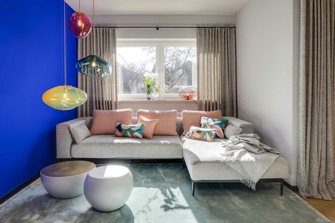 schauhaus-weilheim-2021-sofa-1500x1001.jpeg