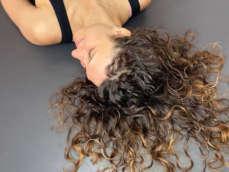 Capelli ricci, come fare? Segui i consigli di Boutique dell’acconciatura, parrucchieri a Binago Como