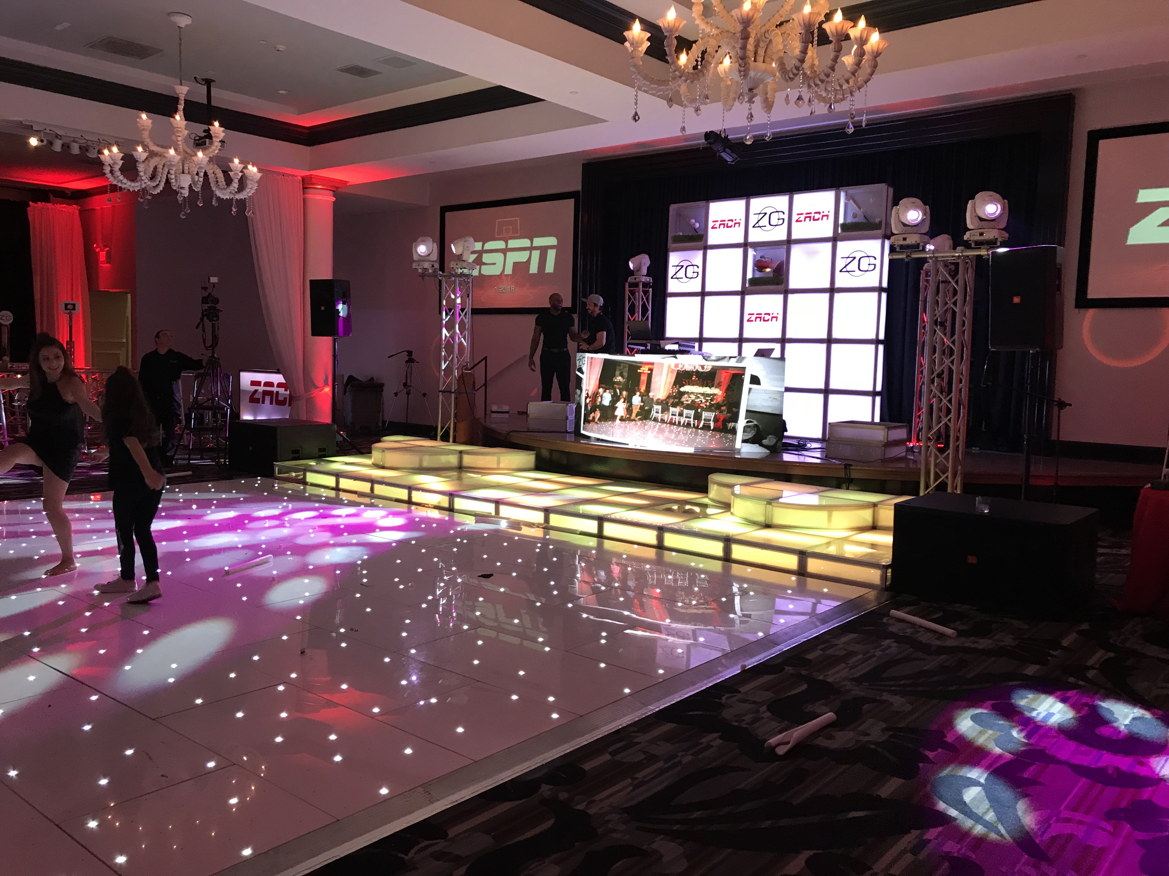 Curved Video Wall DJ Booth