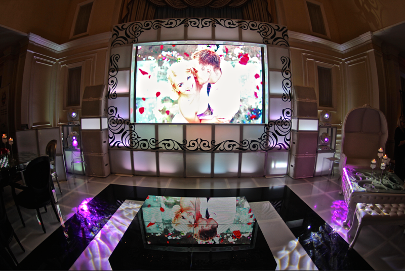 Video Wall Wedding Display