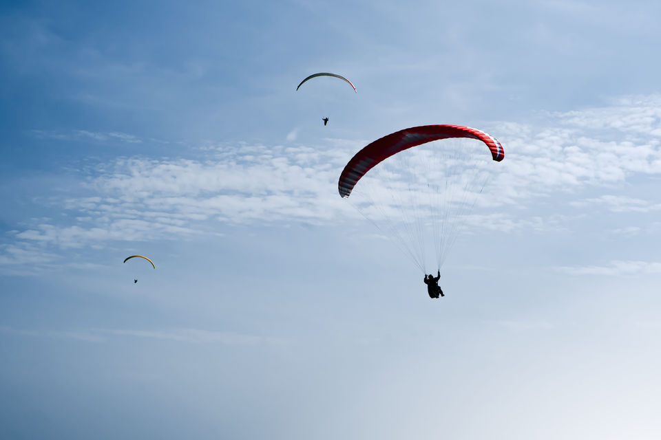 Paragliding (Mam Tor)
