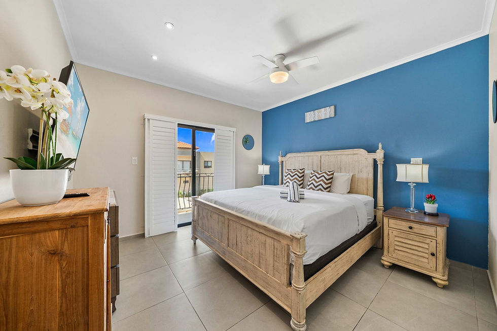 Thumbnail: Gold Coast - 4-Bedroom Penthouse for Sale