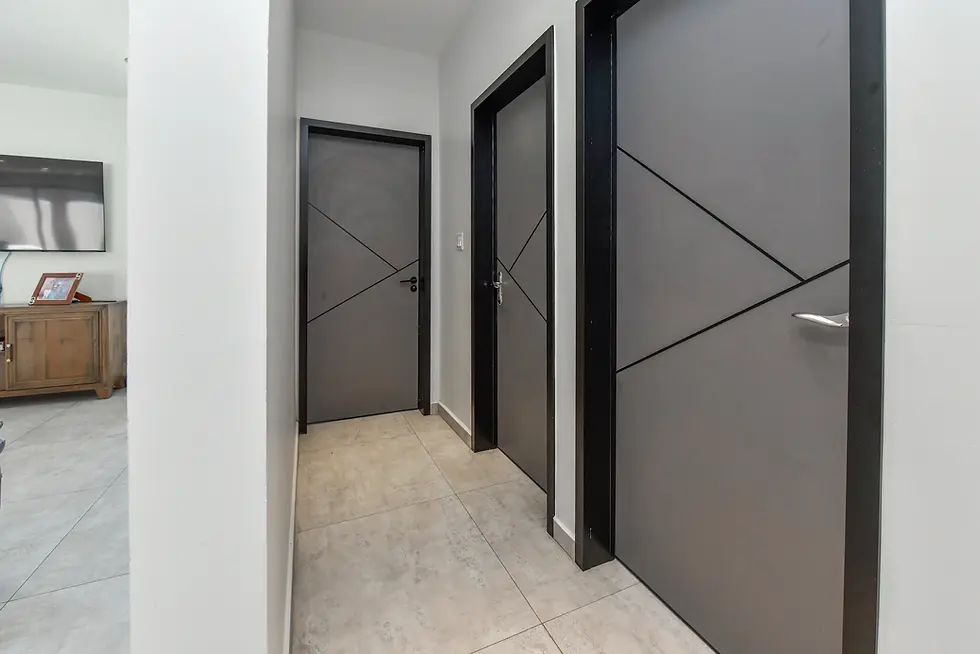 Thumbnail: Modern 5-Bedroom Villa with Pool in Opal, Noord Aruba