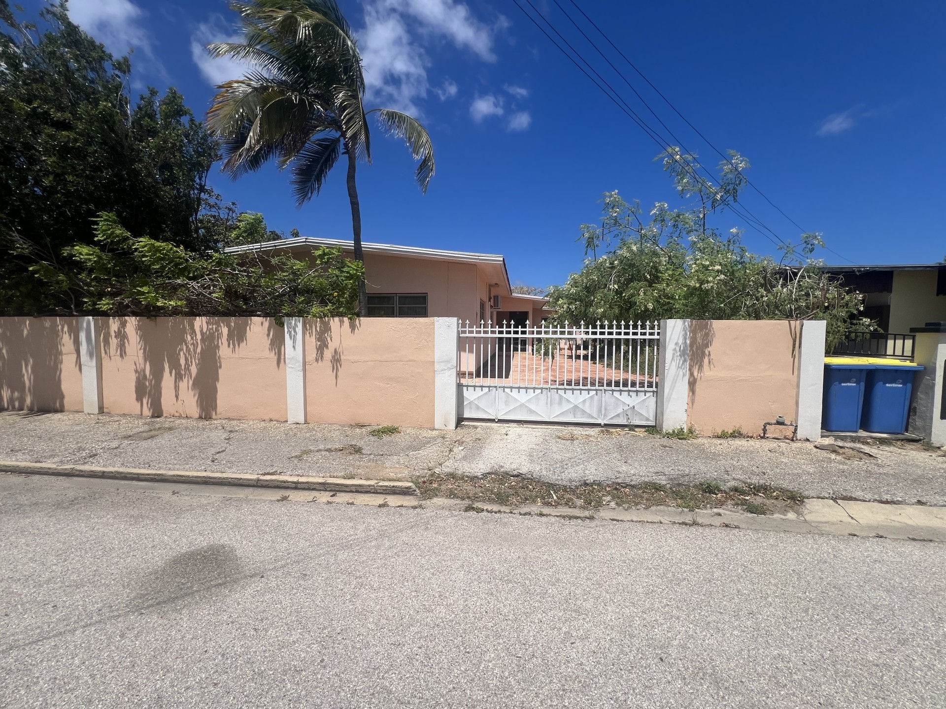 Oranjestad - 4-Bedroom Family Home for Sale