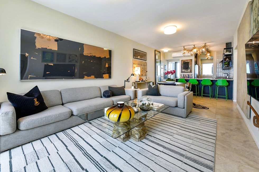 Thumbnail: Eagle Beach Penthouse for Rent | Private Rooftop Terrace with 360° Views