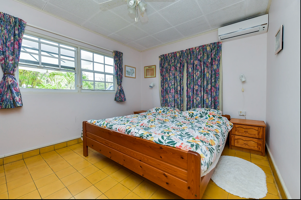 Thumbnail: Charming Family Home with Large Land – Santa Cruz, Aruba