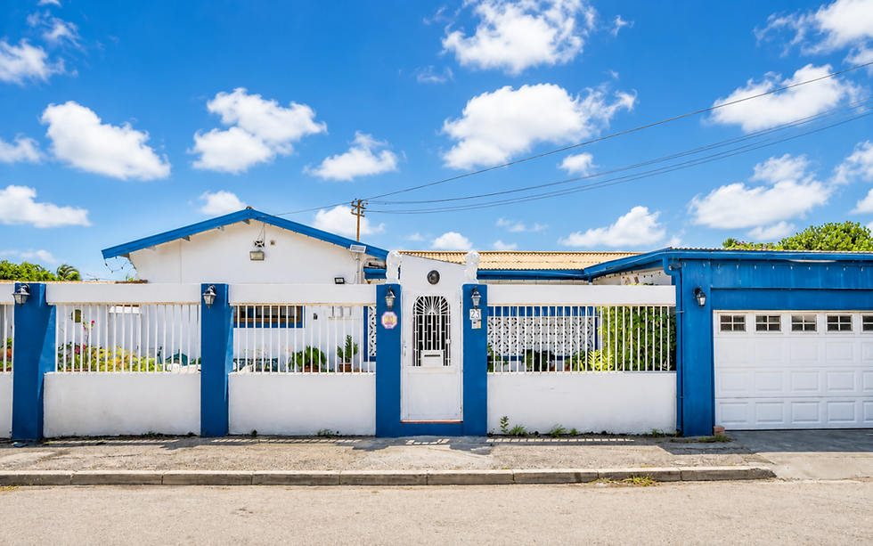 Thumbnail: Oranjestad -  Spacious Home on Property Land in Aruba