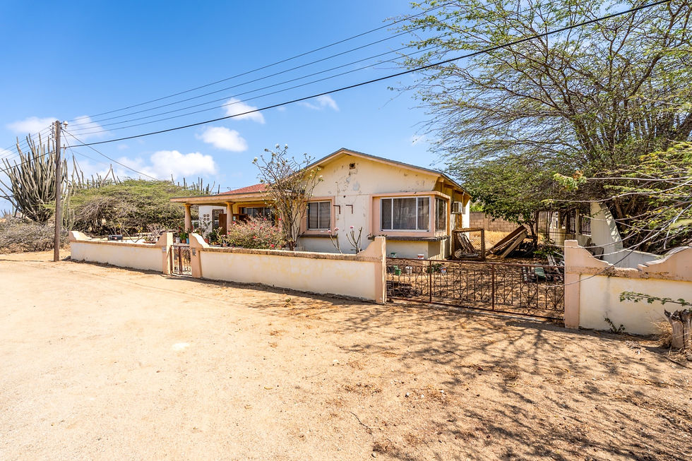 Thumbnail: Piedra Plat Fixerupper for Sale