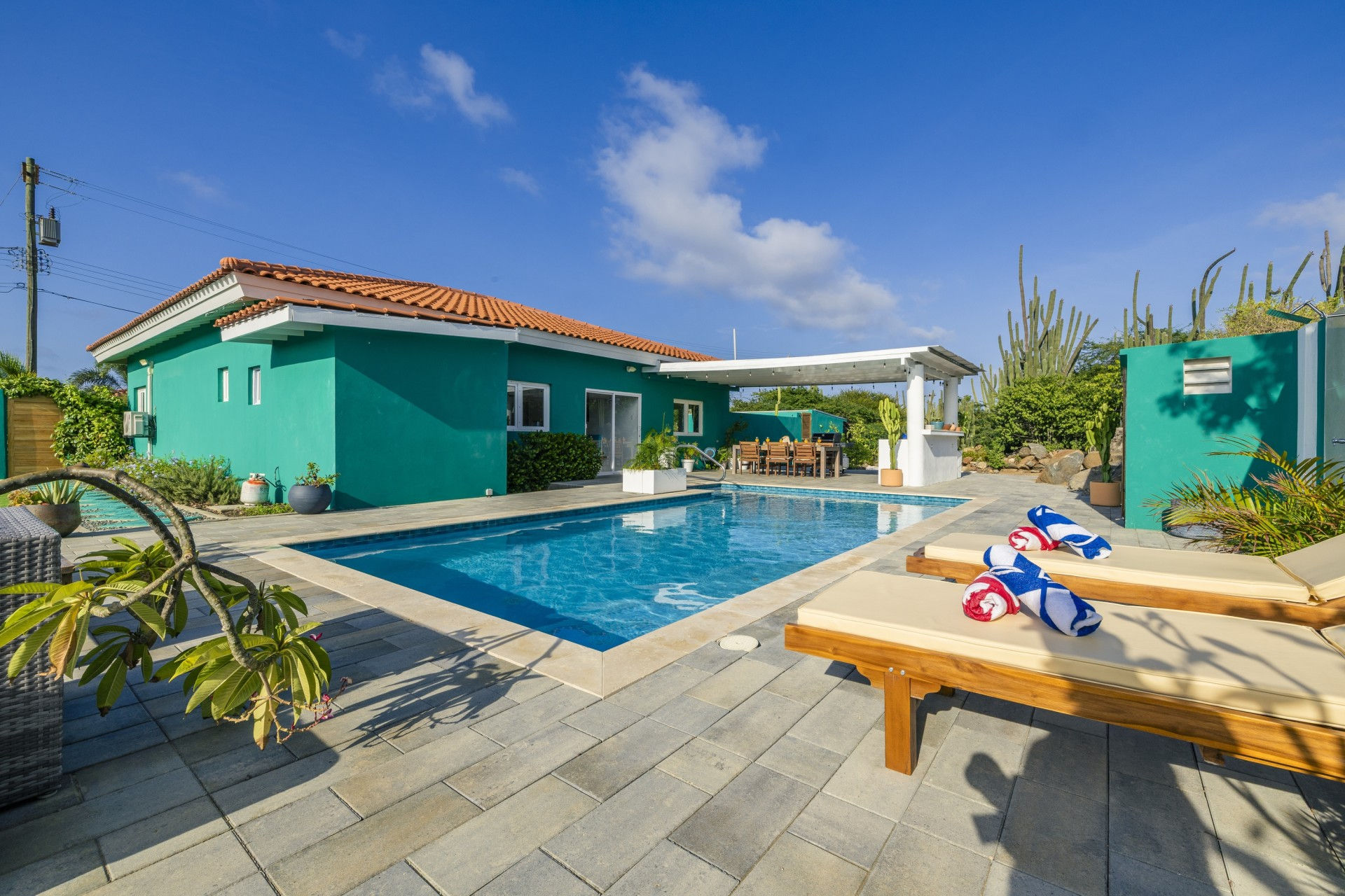 Noord - Turnkey Villa with Private Pool