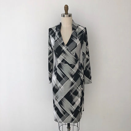 true wrap black stripe dress