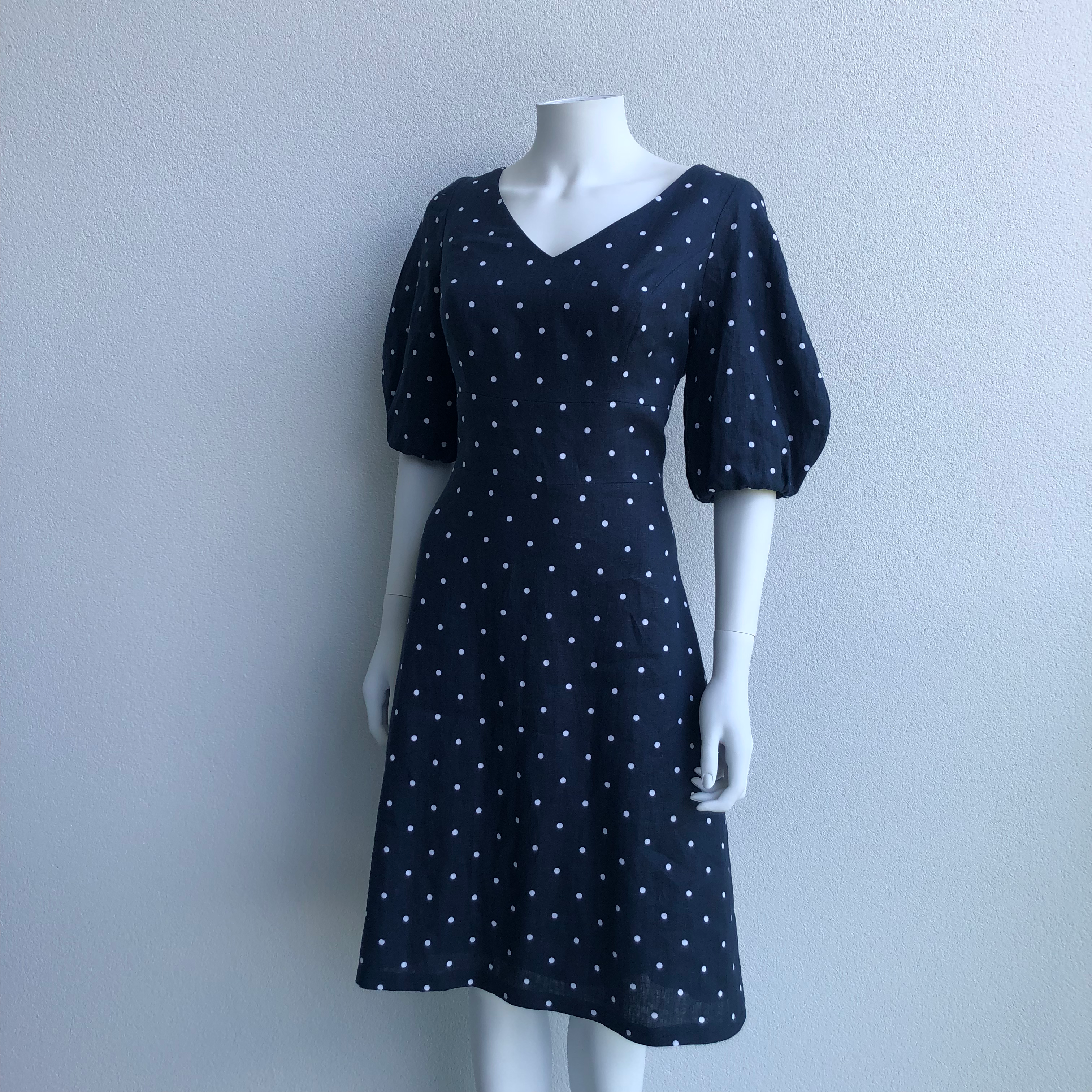 Flared linen dress with empire-line band: Sandy dress