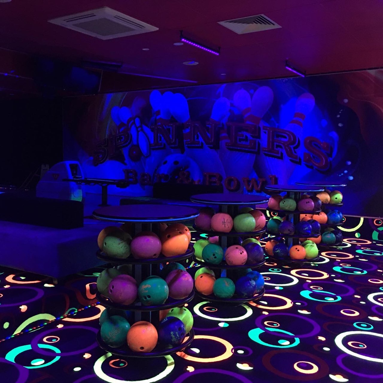 Spinners Bar and Bowl I Caloundra QLD I Image Gallery