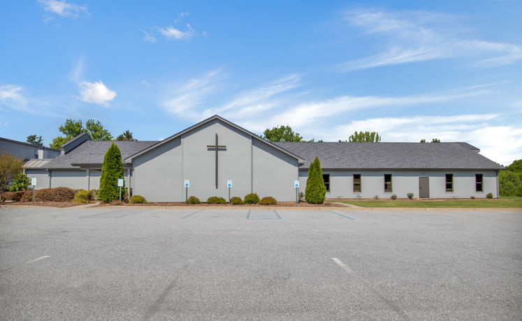 Exterior of Community Bible Church After Renovation - Daniel Builders