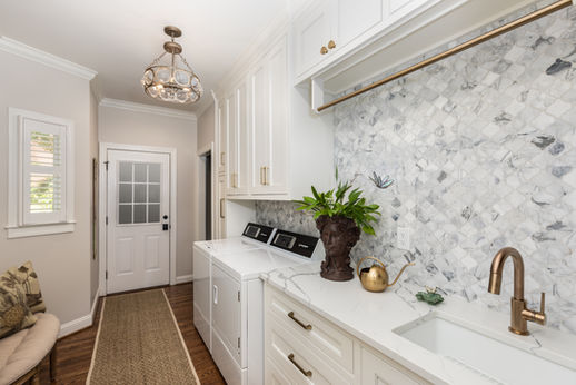 Windstone Court - Mud Room - Laundry Area - Daniel Builders