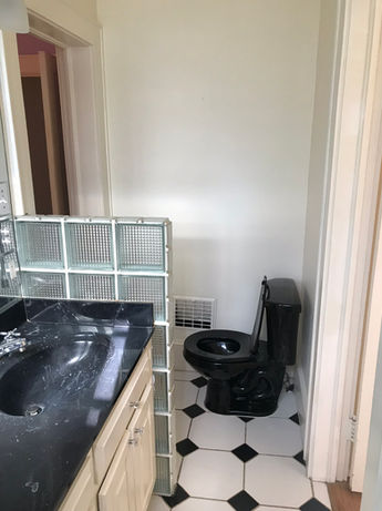 McDaniel Ave Home Bathroom with Dated Flooring Prior to Custom Remodel - Daniel Builders