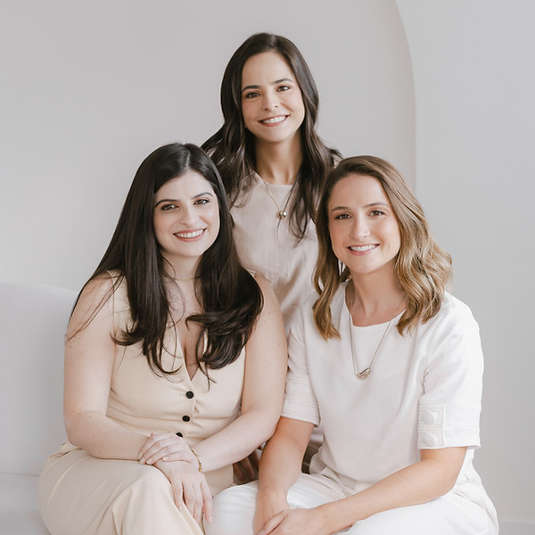 Equipe médica da clínica unna saúde da mulher