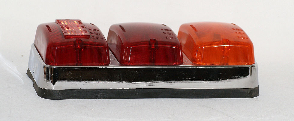 Miniature : Feu arrière pour autocar SC10 RATP