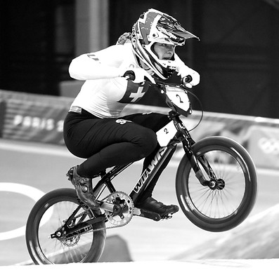 조에 파리 올림픽 (1)_edited.jpg