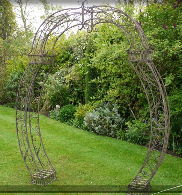 ARCHE EN FER FORGÉ